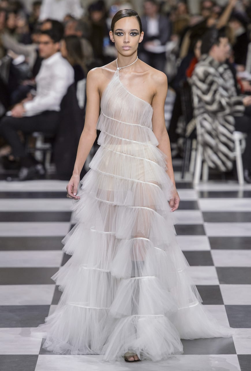 Chanel Haute Couture Fashion Show Collection Fall Winter 2022, Runway look  #037 – Paris Fashion Week. – NOWFASHION