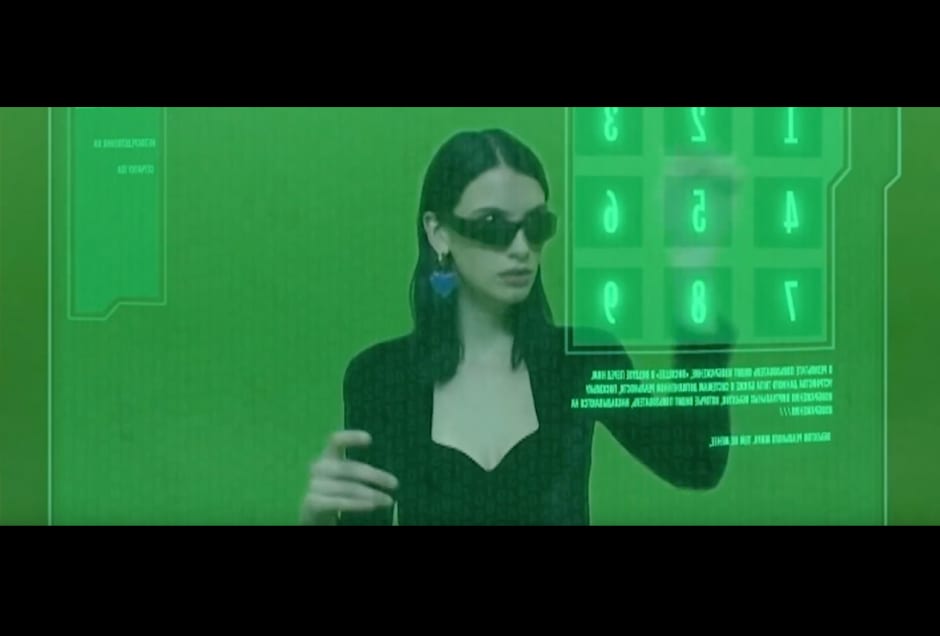 mind-bending tribute to the Matrix 
