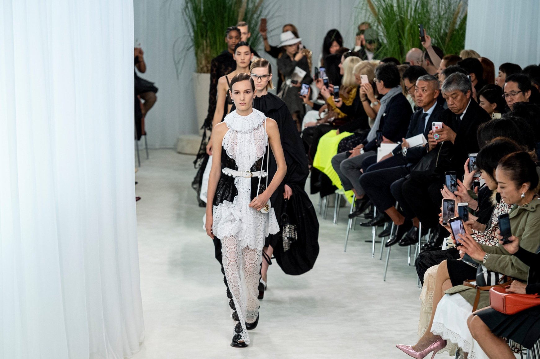 Loewe dreaming: tune in live for the Spring Summer 20 runway - RUSSH