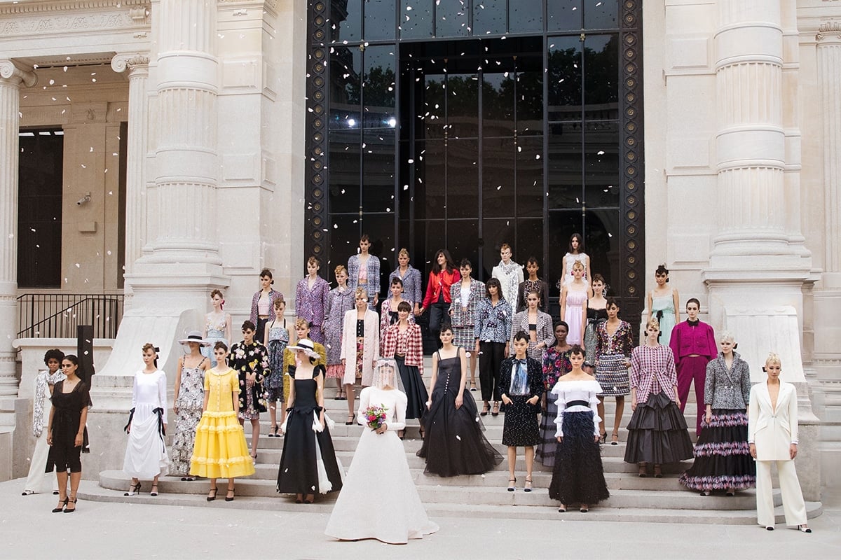 Watch the Fall-Winter 2021/22 Haute Couture show